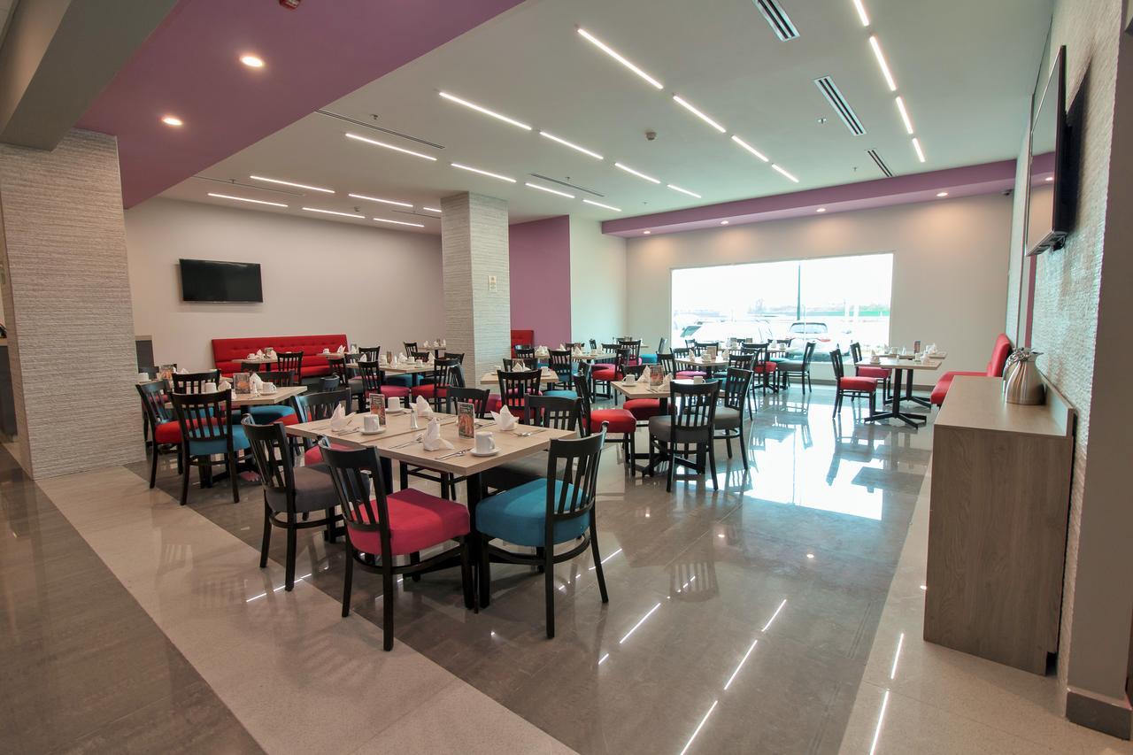 Chn Hotel Monterrey Aeropuerto, Trademark By Wyndham Apodaca Eksteriør bilde